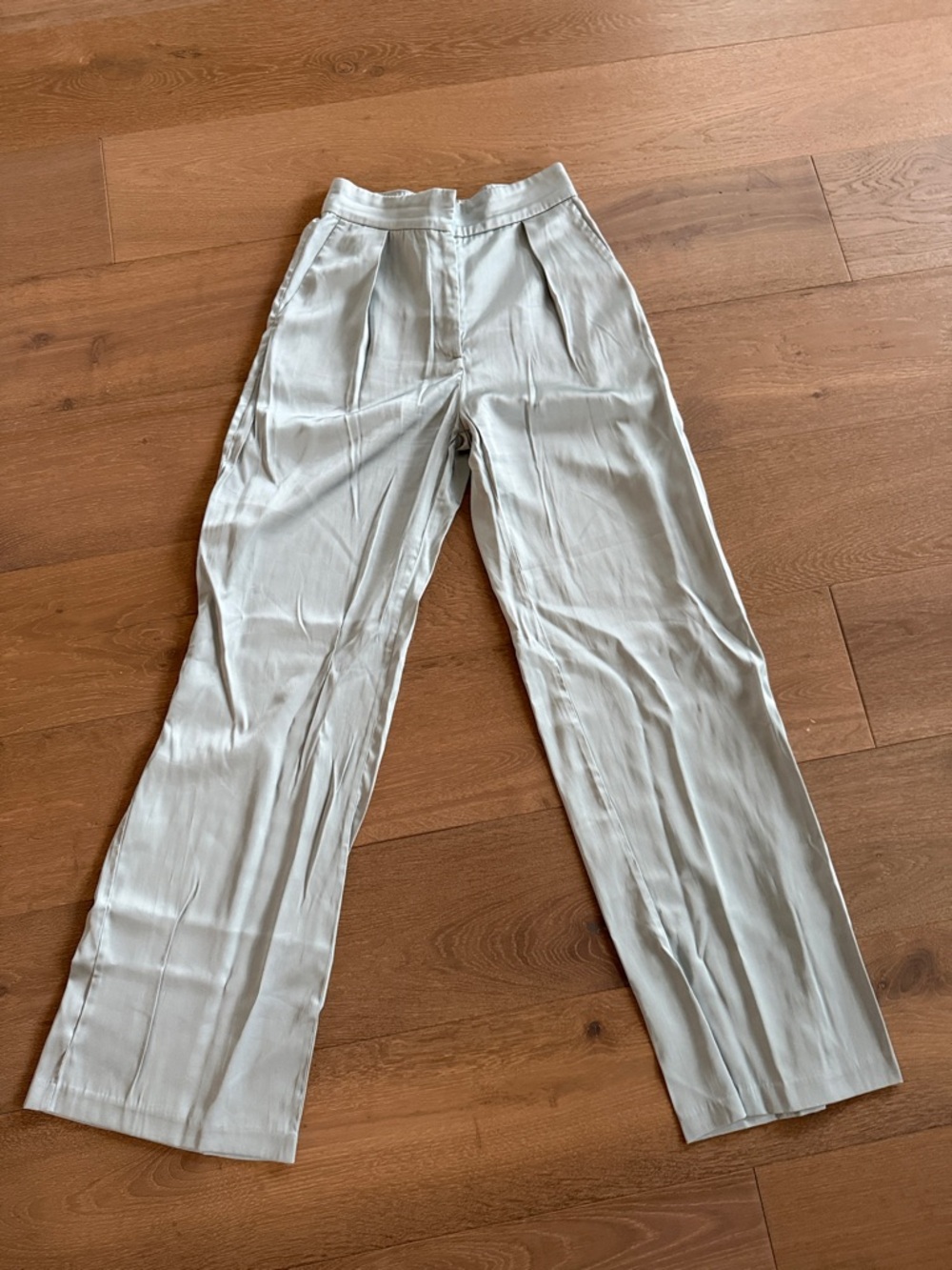 Abercrombie and fitch light green satin pants